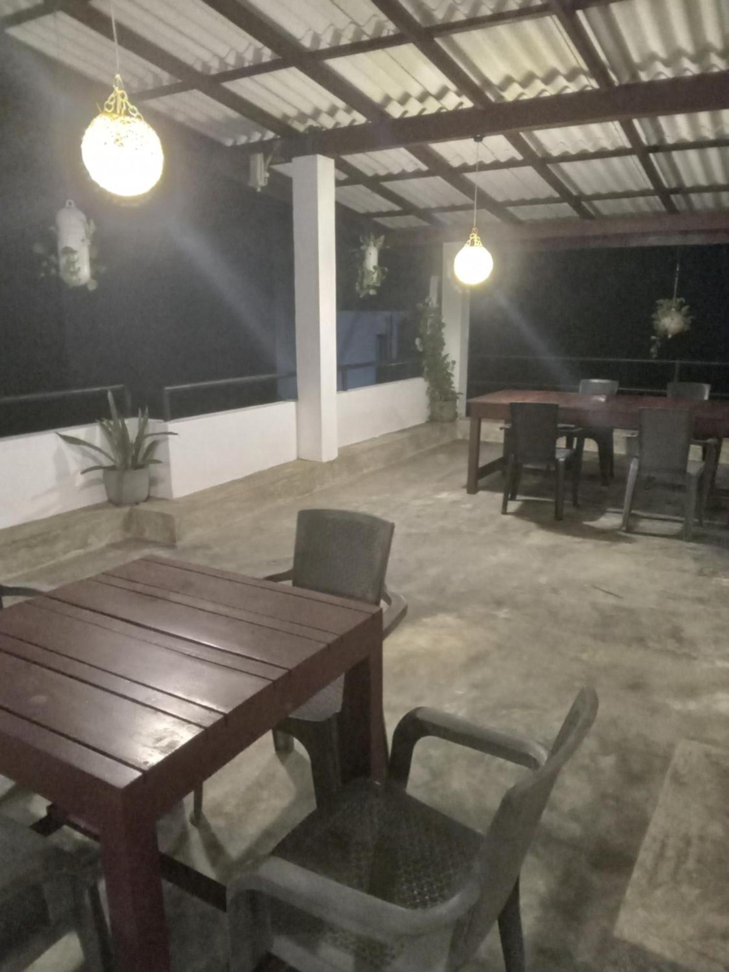Sena Home Ambalangoda  Esterno foto