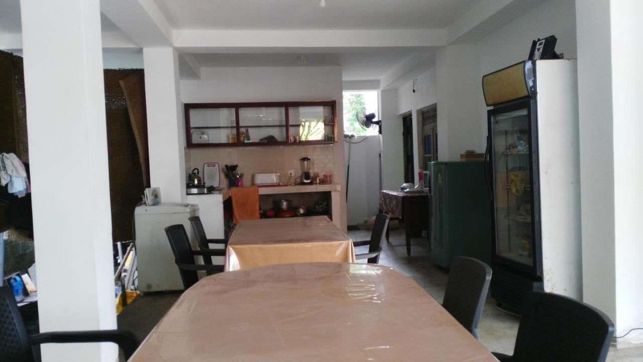 Sena Home Ambalangoda  Esterno foto